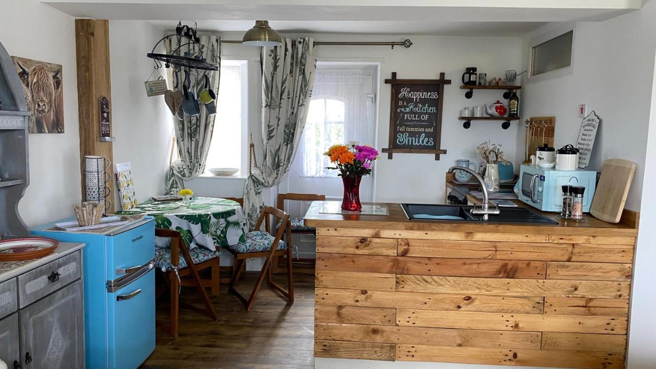 Wheelhouse - Grinkle Bell Cottage Saltburn-by-the-Sea Exteriör bild